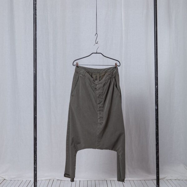 Colpax Slim Fit Extreme Low Twill Stretch Trousers – Sleek Tailored Look